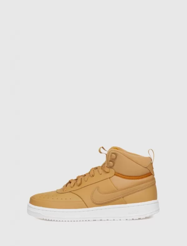 NIKE Botin Court Vision Mid Winter Mostaza>Hombre Zapatillas