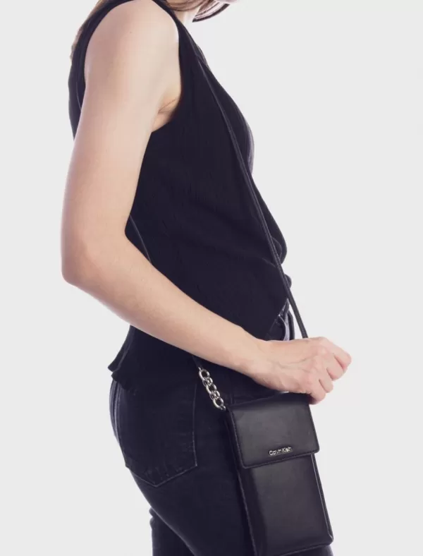 CALVIN KLEIN Porta Movil Mujer Ck Must Phone Pouch Xbody Mono Negro>Mujer Porta Movil